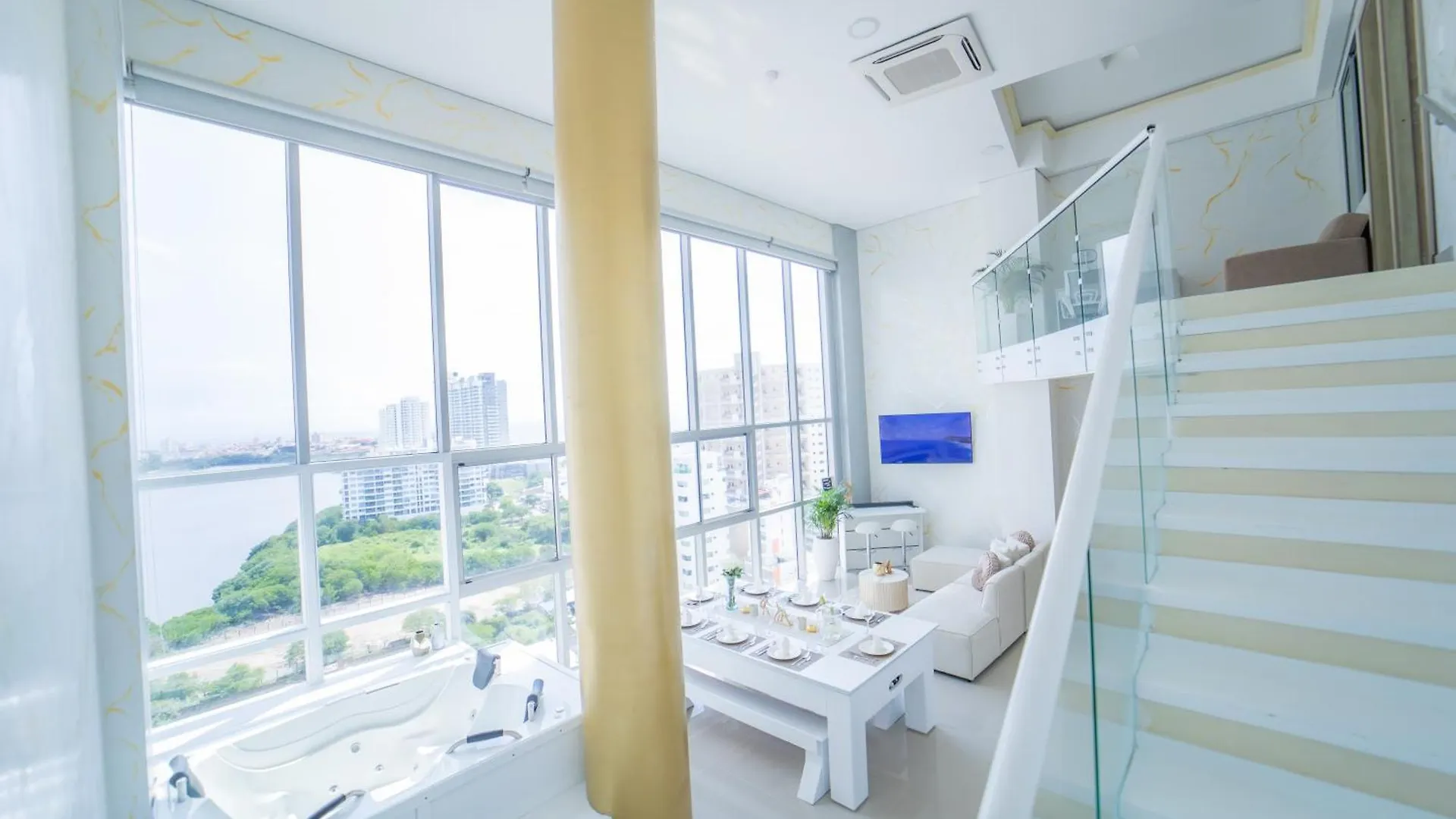Amazing Luxury Duplex In Penthouse-Style With Private Jacuzzi By Evintra Stays Cartagena