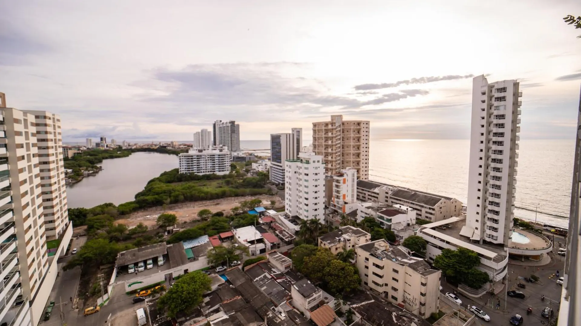 Apartman Amazing Luxury Duplex In Penthouse-Style With Private Jacuzzi By Evintra Stays Cartagena