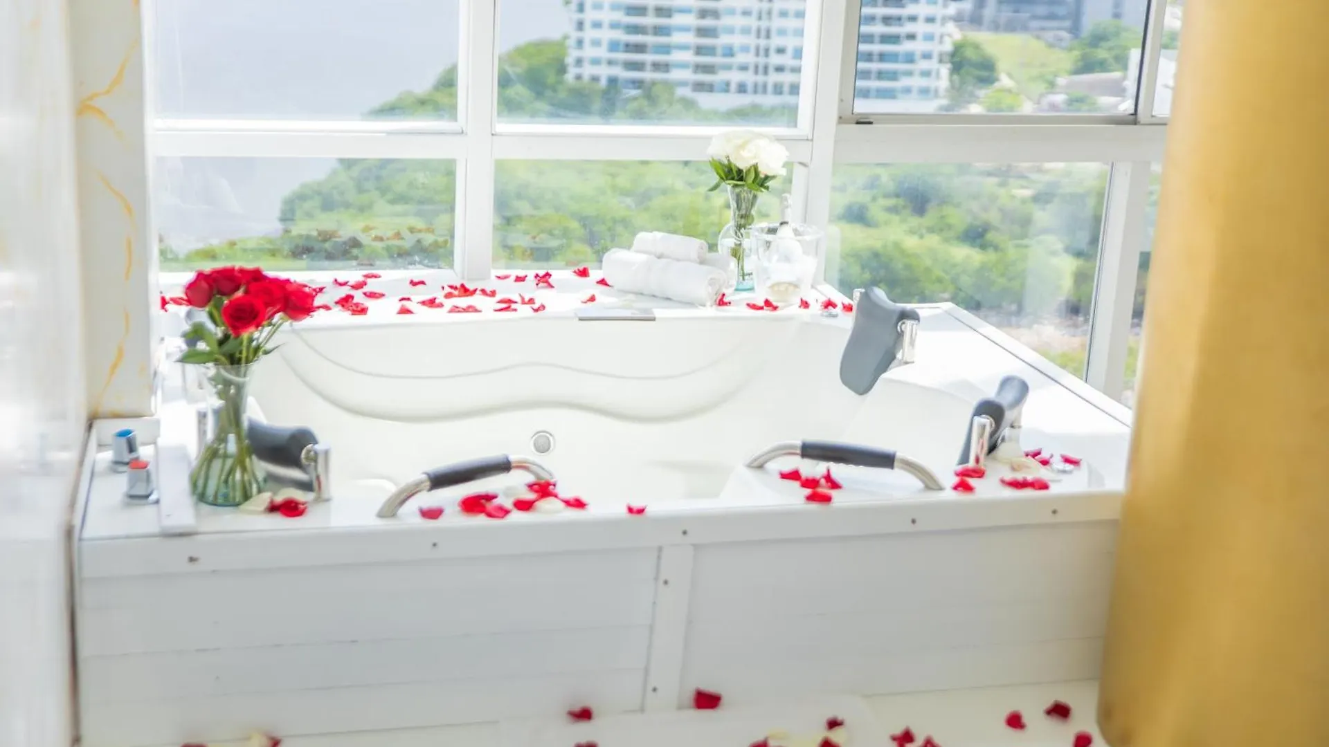 Amazing Luxury Duplex In Penthouse-Style With Private Jacuzzi By Evintra Stays Cartagena Kolumbia